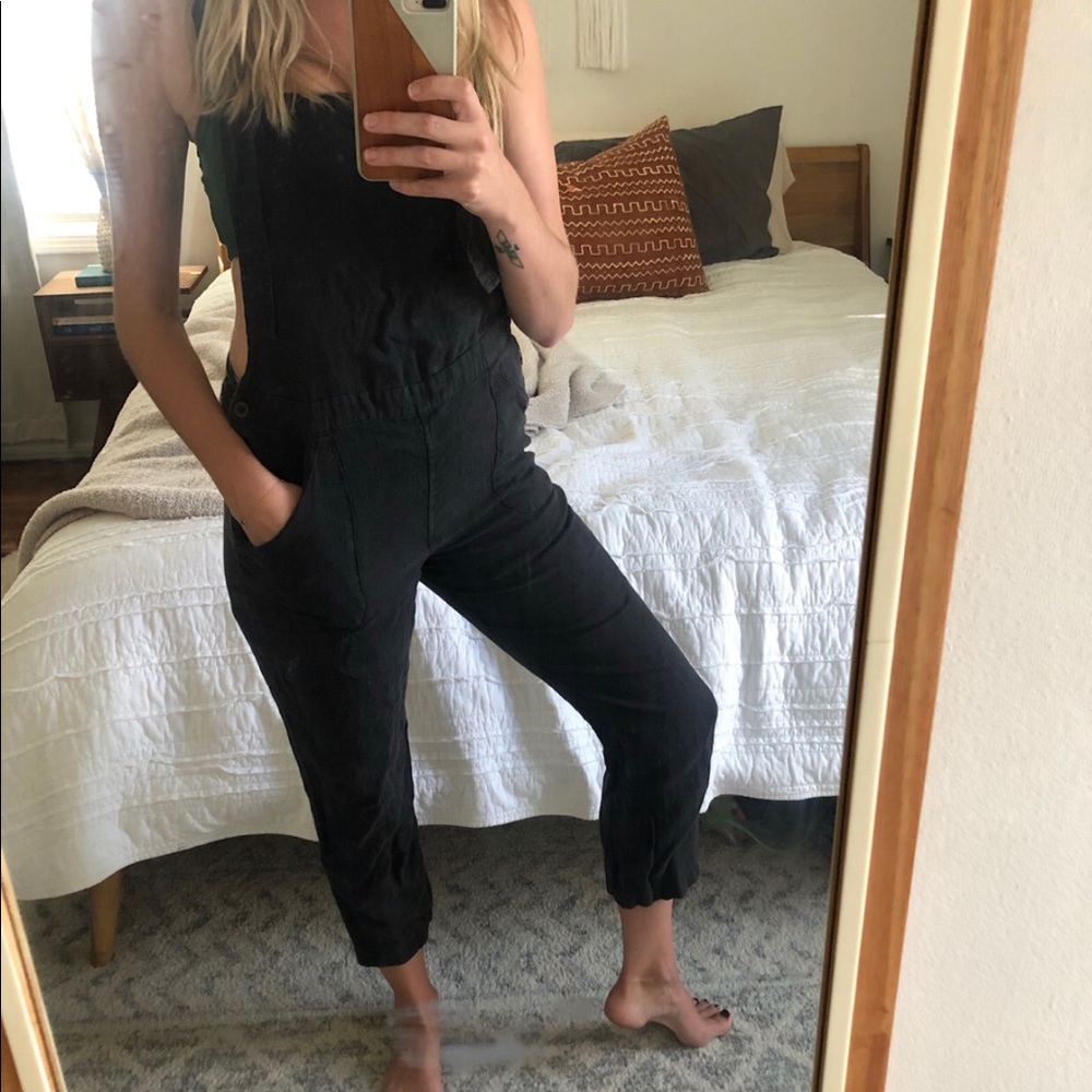 LILY ASHWELL LINEN OVERALLS